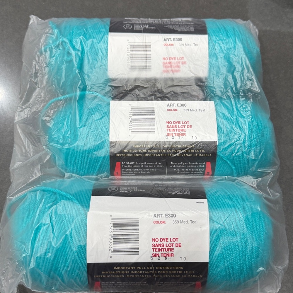 Red Heart Super Saver Yarn in 359 med. Teal. 3 Skein Bundle! 8 oz Skeins. - Picture 2 of 7